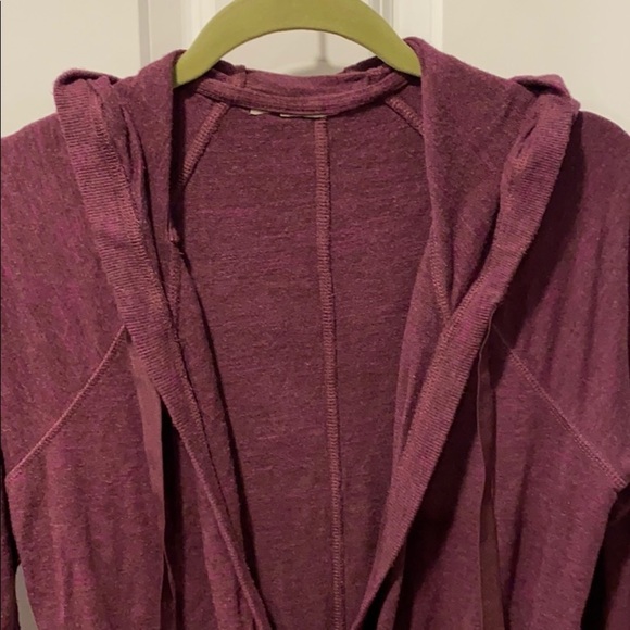 Athleta Burgundy Fitted Wrap Hoodie - Picture 5 of 16